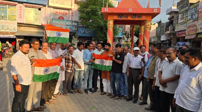 उत्तराखंड युवा संगठन द्वारा बांग्लादेश में हिंदुओं पर हो रहे अत्याचार के विरोध में रुड़की में जन आक्रोश सभा का आयोजन