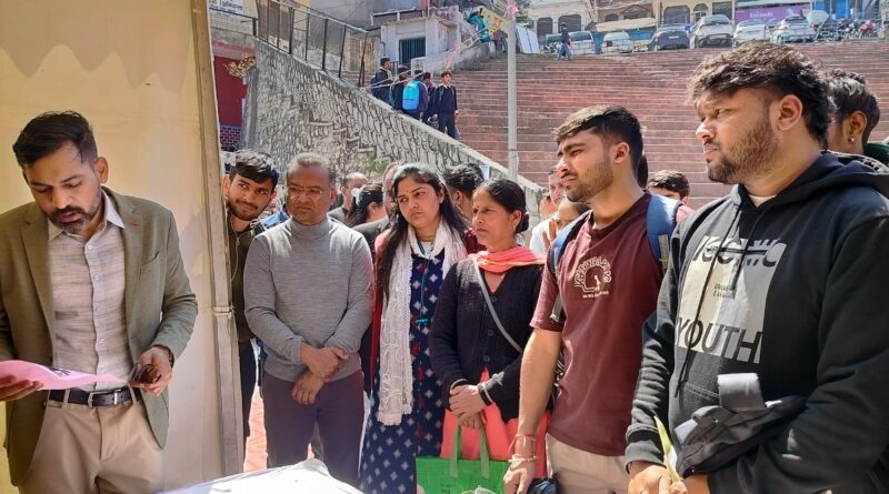 पौड़ी रोजगार मेले में 267 युवाओं ने किया प्रतिभाग, 89 का प्रारंभिक चयन