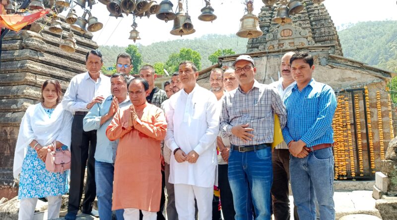 राहु मंदिर को विश्वपटल पर लाने के लिये करेंगे हर संभव प्रयास- सांसद अनिल बलूनी