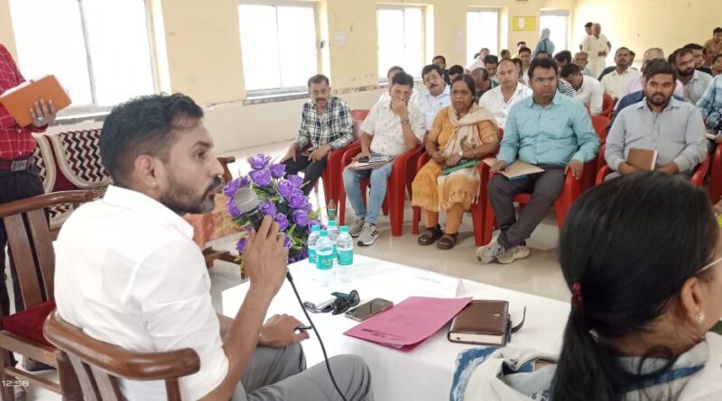 तहसील दिवस-: यमकेश्वर में 9 शिकायतें दर्ज, 4 का मौके पर निस्तारण — जिलाधिकारी ने आवारा पशु, पेयजल व अतिक्रमण पर दिए सख़्त निर्देश