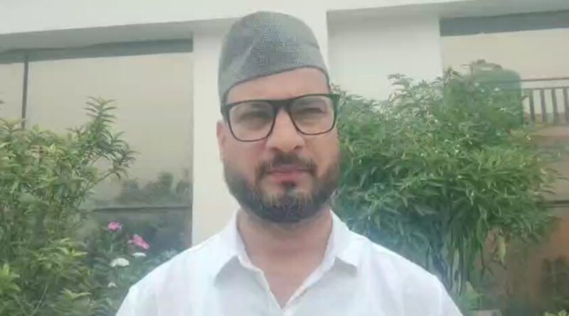 नैनीताल में बांज के पेड़ों को काटने और अवैध प्लॉटिंग की चल रही तैयारी