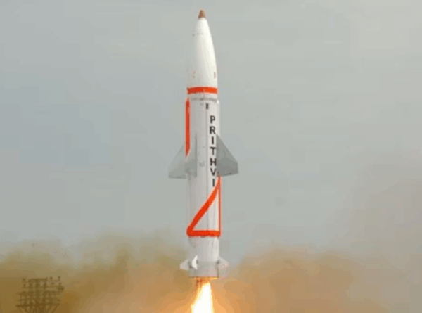 ओडिशा से पृथ्वी-2 और अग्नि-1 मिसाइलों का सफल परीक्षण: भारत की सामरिक शक्ति को नया बल