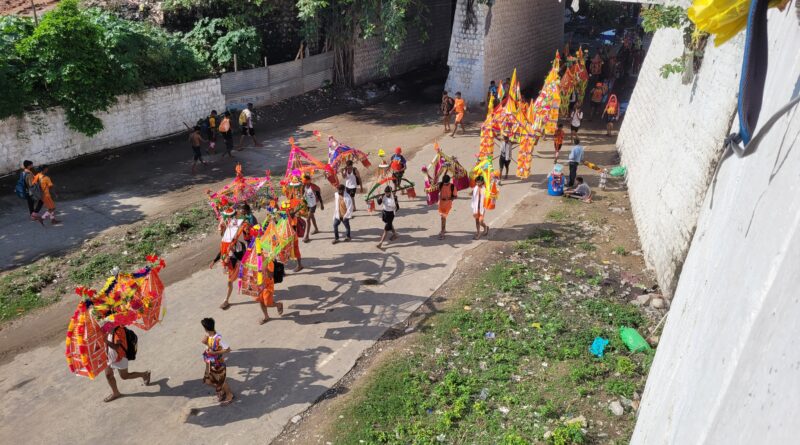 शिवभक्तों की सेवा में जुटा प्रशासन, नीलकंठ यात्रा व्यवस्था चाक-चौबंद