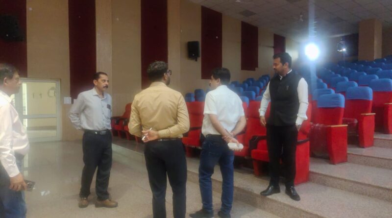 कल्जीखाल ब्लॉक में निर्वाचन तैयारियों का निरीक्षण क्षेत्रीय मजिस्ट्रेट ने दिए आवश्यक निर्देश