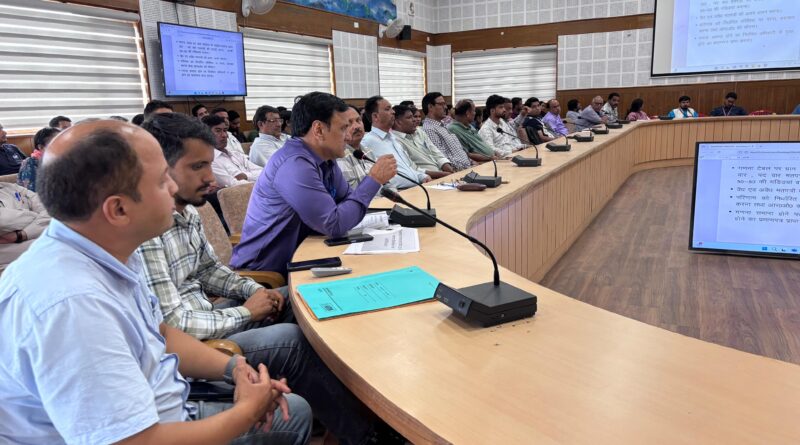 मतगणना से पूर्व कर्मचारियों को दिया गया व्यवहारिक व सैद्धांतिक प्रशिक्षण
