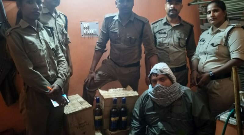 कोटद्वार में चंडीगढ़ ब्रांड की अवैध शराब बरामद, एक युवक हिरासत में