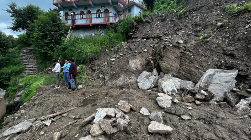 आपदाग्रस्त क्षेत्रों का भूगर्भीय निरीक्षण, रिपोर्ट शासन को प्रेषित होगी