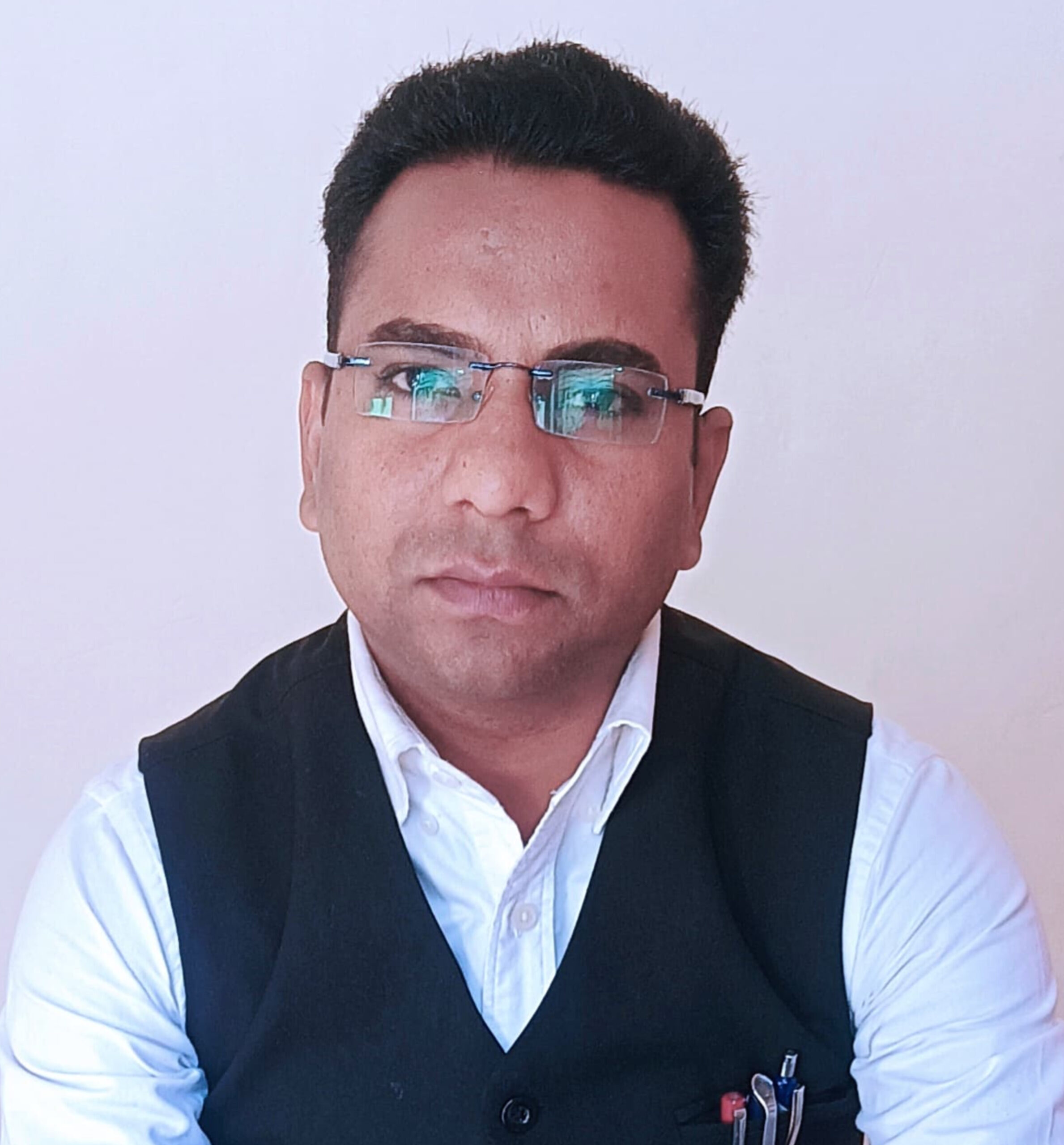 पारदर्शी और जवाबदेह नेतृत्व का वादा। प्रधान संगठन दौड़ में एडवोकेट चंद्रमोहन