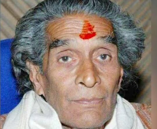 जनकवि गिरीश तिवाड़ी ” गिर्दा” गीतों में संघर्ष शब्दों में क्रांति