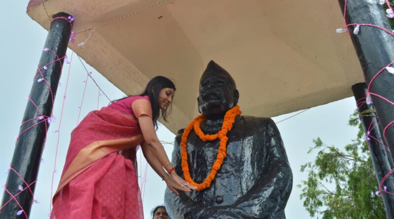 जनपद पौड़ी में धूमधाम से मनायी गयी पंडित गोविंद बल्लभ पंत की 138 वीं जयंती