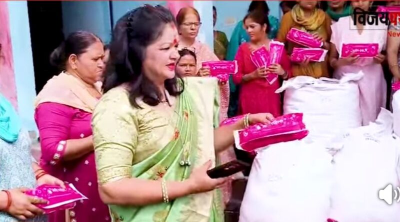 आंगनबाड़ी कार्यकत्रियों में नाराज़गी, सेनेटरी नेपकिन वितरण पर उठाए सवाल