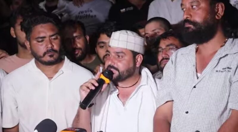 UKSSSC पेपर लीक: बॉबी पंवार के गंभीर आरोप, कहा– मुख्यमंत्री करोड़ों की धांधली बचाने को रच रहे षड्यंत्र
