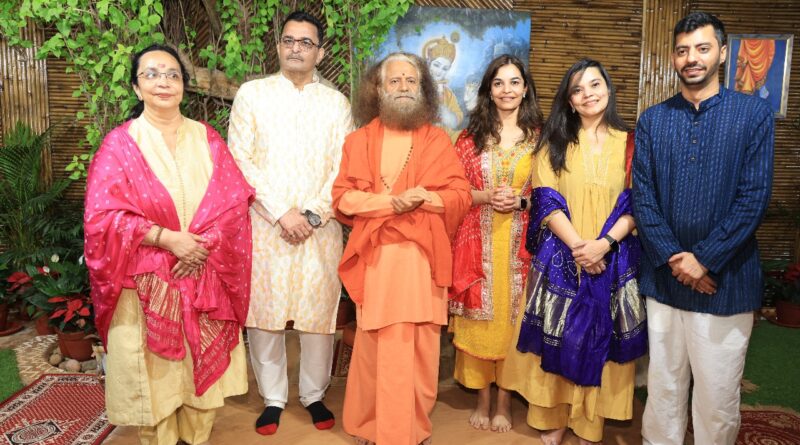 परमार्थ निकेतन में दीपोत्सव की भव्यता से गंगा तट आलोकित