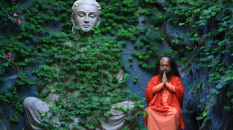 परमार्थ निकेतन में सीडीएस जनरल बिपिन रावत को पुण्यतिथि पर श्रद्धांजलि; बोधि दिवस पर स्वामी चिदानन्द सरस्वती ने दिया वैश्विक शांति का संदेश
