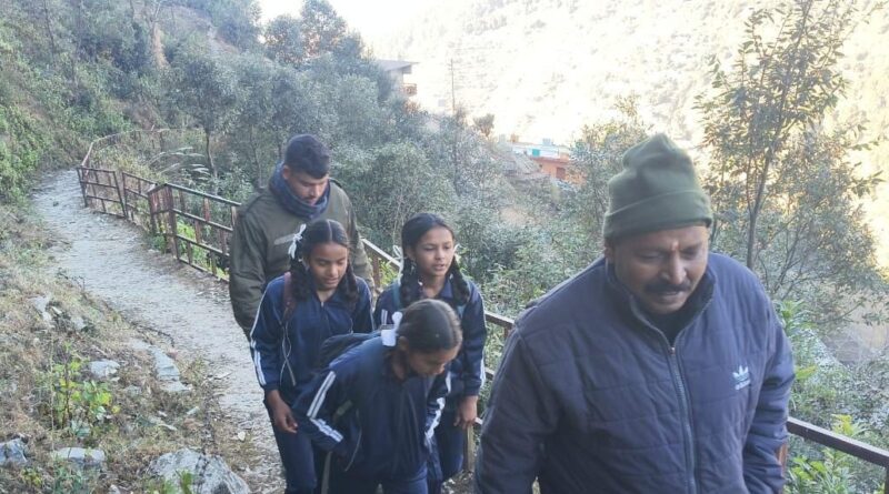 स्कूली बच्चों की सुरक्षा को लेकर जिला प्रशासन का बड़ा कदम