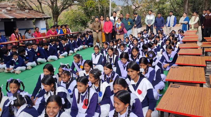 रिखणीखाल के पैनो बढखेत में ‘अफसर बिटिया’ कार्यक्रम आयोजित, बालिकाओं को शिक्षा व आत्मनिर्भरता के लिए किया प्रेरित