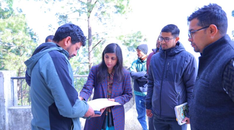 जिलाधिकारी ने अंबेडकर छात्रावासों का किया औचक निरीक्षण, स्वास्थ्य, भोजन व सुविधाएं सुदृढ़ करने के निर्देश