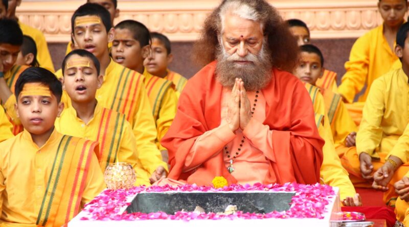शब्द जब जिम्मेदारी से लिखे जाते हैं, तो इतिहास बनता है: स्वामी चिदानन्द सरस्वती