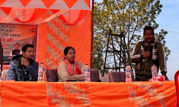 रिखणीखाल के किल्बौखाल में जन-जन की सरकार, जन-जन के द्वार शिविर आयोजित, 49 शिकायतों का मौके पर निस्तारण