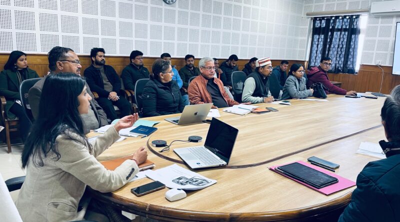 दूरस्थ क्षेत्रों में सुदृढ़ होंगी स्वास्थ्य सेवाएं, 16 नोडल अस्पताल चिन्हित – डीएम स्वाति एस. भदौरिया