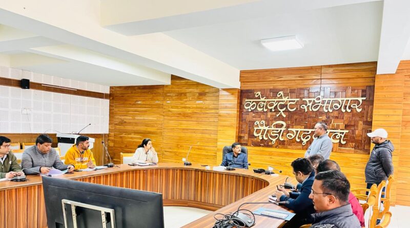 जनता मिलन में CDO गिरीश गुणवंत ने लिया जनसमस्याओं पर त्वरित संज्ञान, अधिकारियों को समयबद्ध निस्तारण के निर्देश