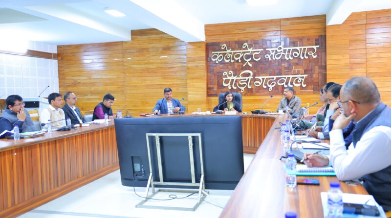 हिमोत्थान सोसायटी के कार्यक्रमों के समन्वय को लेकर जिला स्तरीय बैठक, कृषि व आजीविका योजनाओं के कन्वर्जेंस पर जोर