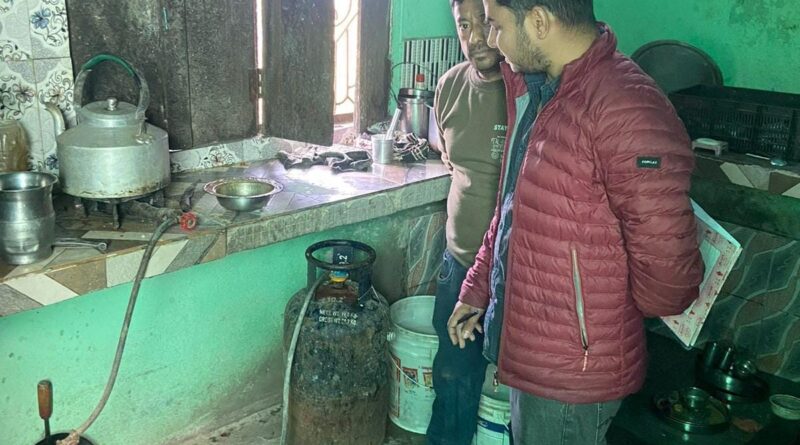 जनपद में 103 प्रतिष्ठानों पर छापेमारी, घरेलू सिलेंडर के अवैध उपयोग पर जुर्माना