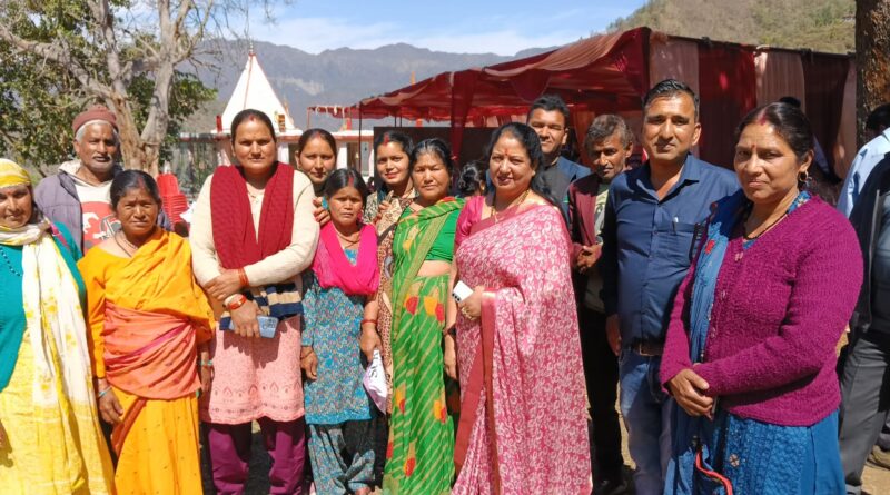 जल अर्पण दिवस पर हथनूड़ ढांगू में जनसमागम, पेयजल समस्याओं पर विधायक ने दिए जांच के निर्देश