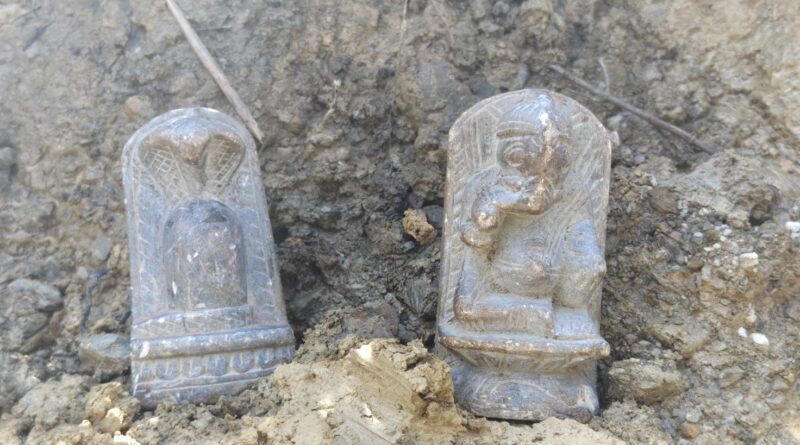 कल्जीखाल के किमोली-चिलोली गांव में खुदाई के दौरान मिली प्राचीन मूर्तियां, पुरातात्विक महत्व बढ़ा