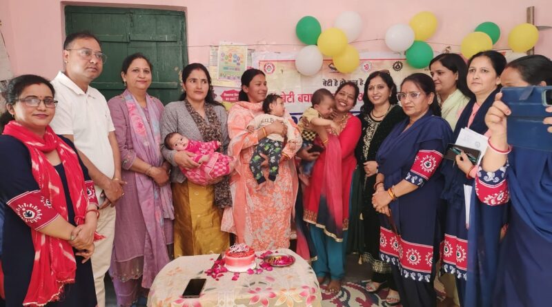 सतपुली आंगनबाड़ी केंद्र में ‘बालिका जन्मोत्सव’ धूमधाम से आयोजित, बेटियों के सम्मान का दिया संदेश