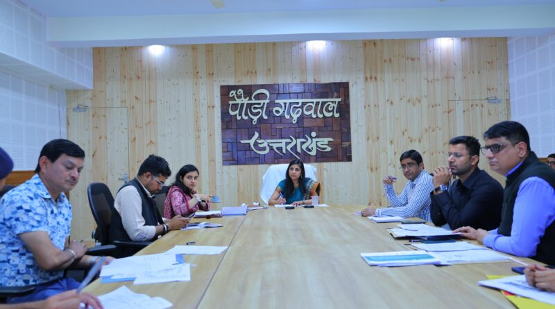 सड़क सुरक्षा में लापरवाही नहीं चलेगी, चालान अभियान तेज करने के निर्देश