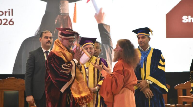 मेरठ में आईआईएमटी विश्वविद्यालय का तृतीय दीक्षांत समारोह संपन्न, उपराष्ट्रपति ने दी प्रेरणा