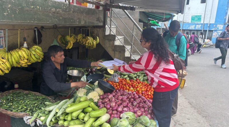 फल-सब्जियों में रसायनों के खिलाफ अभियान, 12 नमूने जांच को भेजे