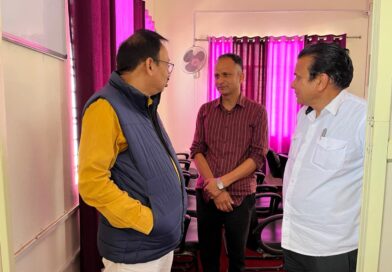 मुख्य विकास अधिकारी अशोक जोशी ने संभाला कार्यभार, विकास भवन का किया निरीक्षण