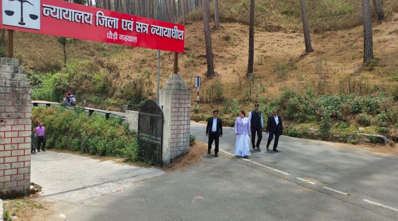सड़क सुरक्षा को लेकर प्रशासन अलर्ट, कोटद्वार में चला सघन यातायात चेकिंग अभियान