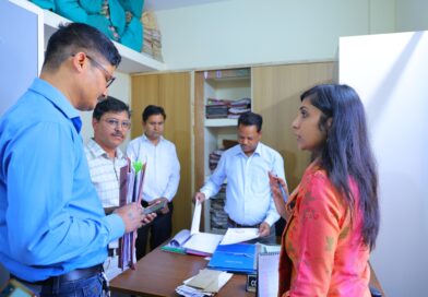 पेयजल व्यवस्थाओं पर डीएम का औचक निरीक्षण, लापरवाही पर कार्रवाई
