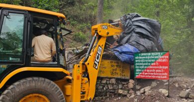 जिलेभर में अतिक्रमण पर प्रशासन की बड़ी कार्रवाई, कई क्षेत्रों से हटाए गए अवैध कब्जे
