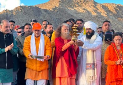 सिंधु नदी हमारी सभ्यता की जीवनरेखा: स्वामी चिदानन्द सरस्वती