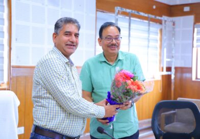 सचिव दीपक कुमार ने विकास योजनाओं की समीक्षा की, कृषि, पर्यटन, स्वास्थ्य और साइबर सुरक्षा पर दिए अहम निर्देश