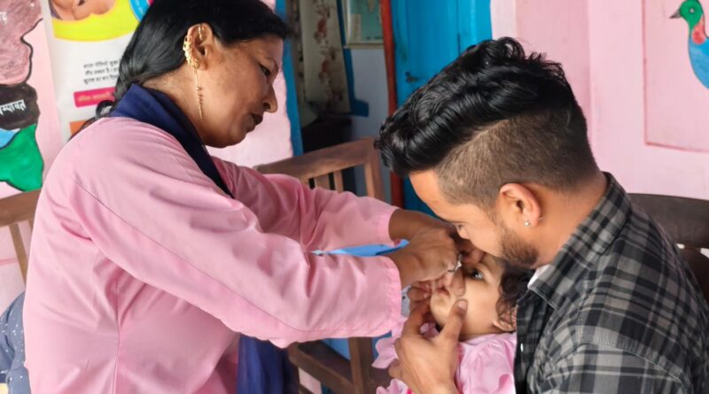 पौड़ी में राष्ट्रीय पल्स पोलियो अभियान शुरू, पहले दिन 29,250 बच्चों को पिलाई गई पोलियो की खुराक