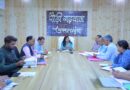 डीएम ने विद्यालयों की सुरक्षा और राष्ट्रीय बाल स्वास्थ्य कार्यक्रम की समीक्षा की, जर्जर स्कूलों की रिपोर्ट तलब