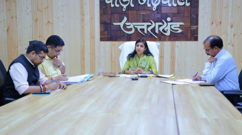 कांवड़ यात्रा की तैयारियां अंतिम चरण में, 25 जुलाई तक सभी व्यवस्थाएं पूरी करें: डीएम स्वाति भदौरिया