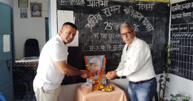 ढालवाला-मुनिकीरेती में अमर शहीद श्रीदेव सुमन को श्रद्धांजलि, वृक्षारोपण व संगोष्ठी आयोजित