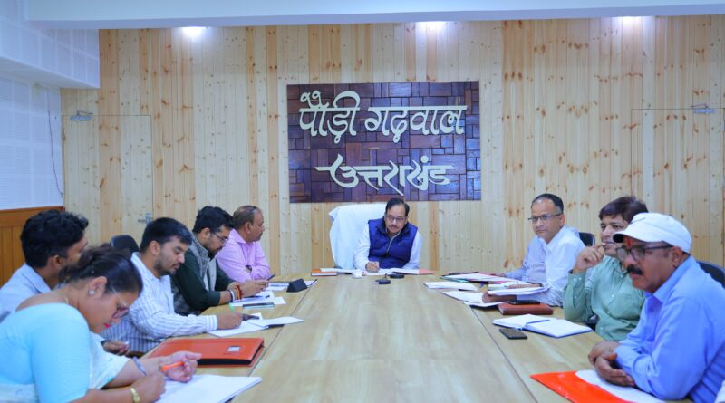 जिला दिव्यांग पुनर्वास केंद्र के संचालन को लेकर प्रबंधन समिति की बैठक