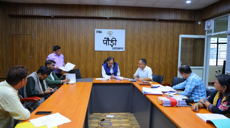महिला आजीविका योजनाओं के सात प्रस्तावों की समीक्षा, समयबद्ध कार्रवाई के निर्देश
