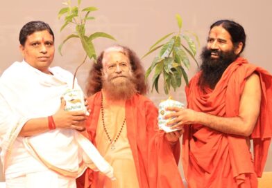 आचार्य बालकृष्ण के जन्मदिवस पर मनाया ‘जड़ी-बूटी दिवस’, प्रकृति संरक्षण का लिया संकल्प