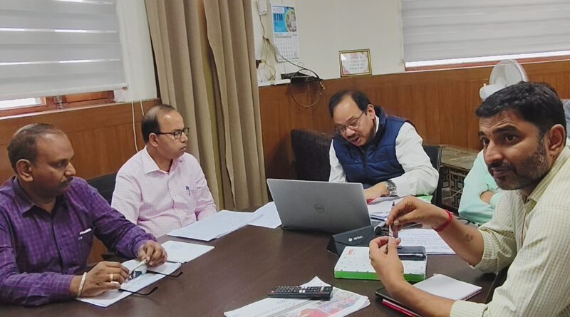 ग्राम पंचायतों में मजबूत होगी ठोस अपशिष्ट प्रबंधन व्यवस्था, सीडीओ ने कार्ययोजना बनाने के दिए निर्देश