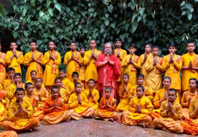 रामकृष्ण परमहंस और अटल बिहारी वाजपेयी को पुण्यतिथि पर श्रद्धांजलि