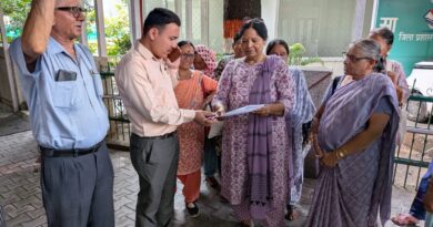 छात्रों के भविष्य की सुरक्षा को लेकर मुख्यमंत्री को ज्ञापन