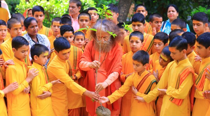 भारतीय अक्षय ऊर्जा दिवस: प्रकृति के साथ संतुलित विकास का संकल्प